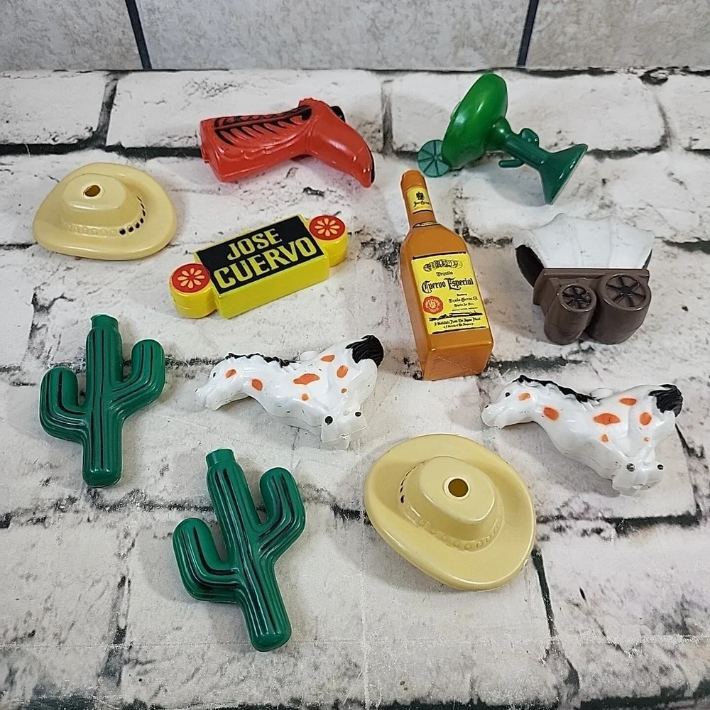 Western String Light Covers Collectible Jose Cuervo‎ Boots Hats Cactus Lot